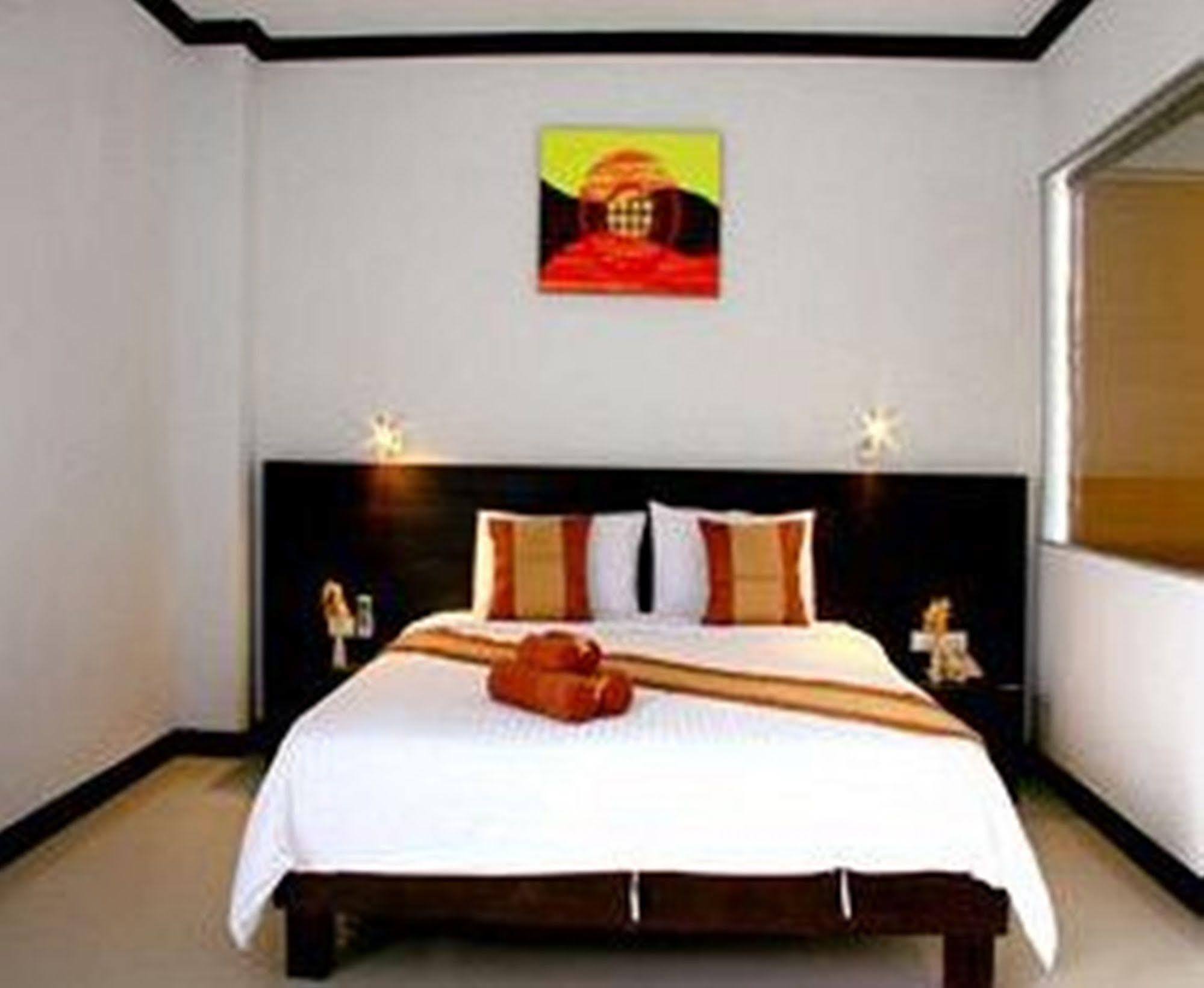Tanawit Hotel & Spa HHQ Exterior photo