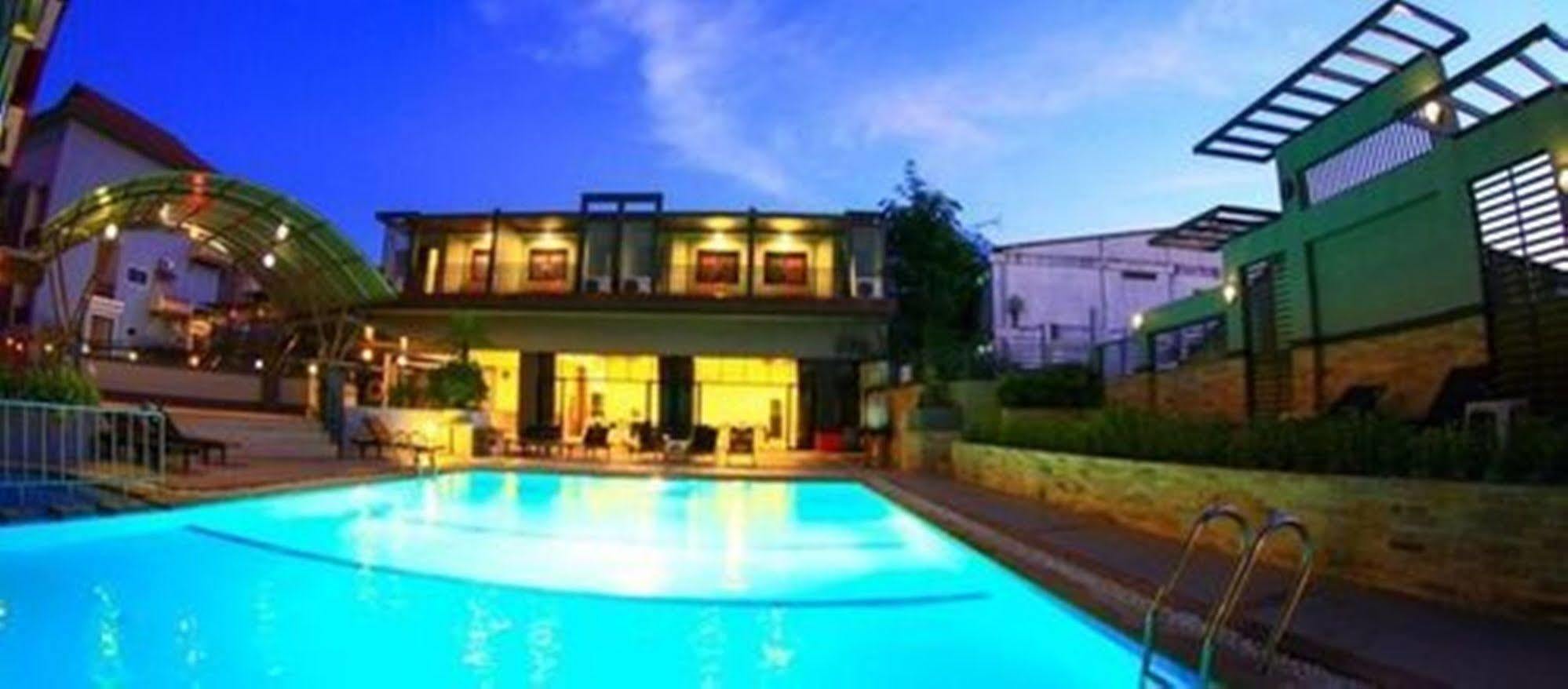 Tanawit Hotel & Spa HHQ Exterior photo